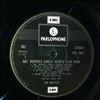 Beatles -- Sgt. Peppers Lonely Hearts Club Band (3)
