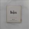 Beatles -- Beatles 2001 Desk Calendar (2)