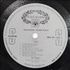 Kinks -- Lola (1)