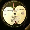 Beatles -- Sgt. Peppers Lonely Hearts Club Band (2)