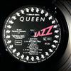 Queen -- Jazz (2)