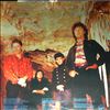 Lime spiders -- Cave comes alive (1)