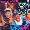 Loose Bruce & A.R.C. Moe Rock -- Brick house (1)