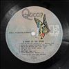 Queen -- A Night At The Opera (3)